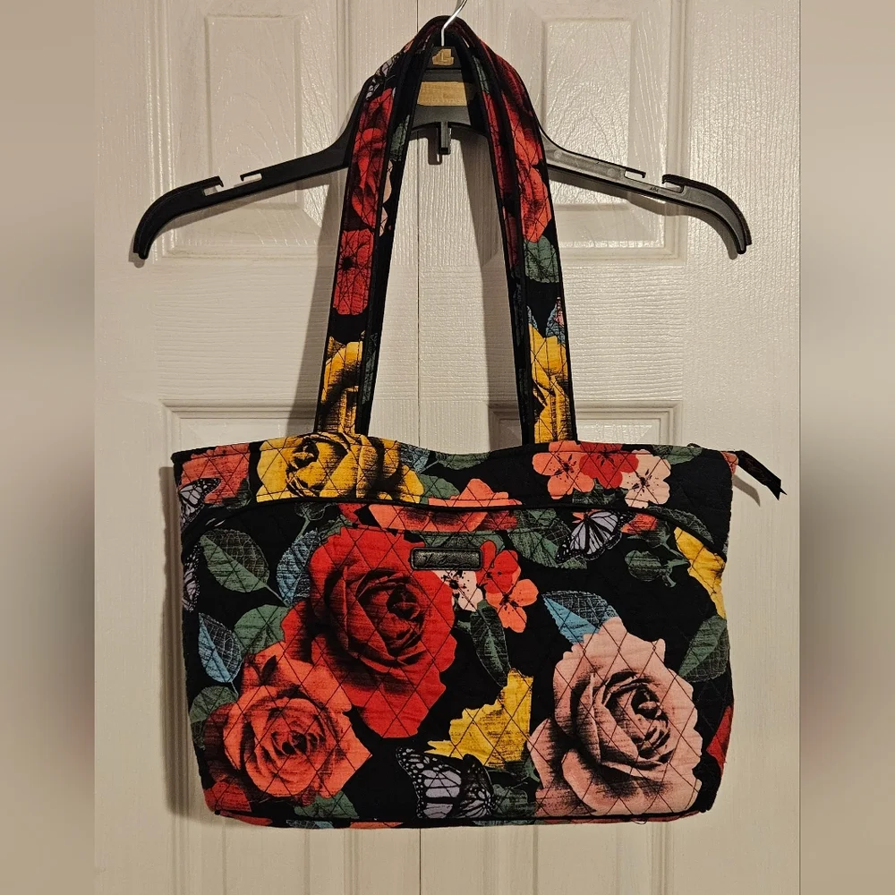 Vera Bradley Floral purse - Picture 4 of 6